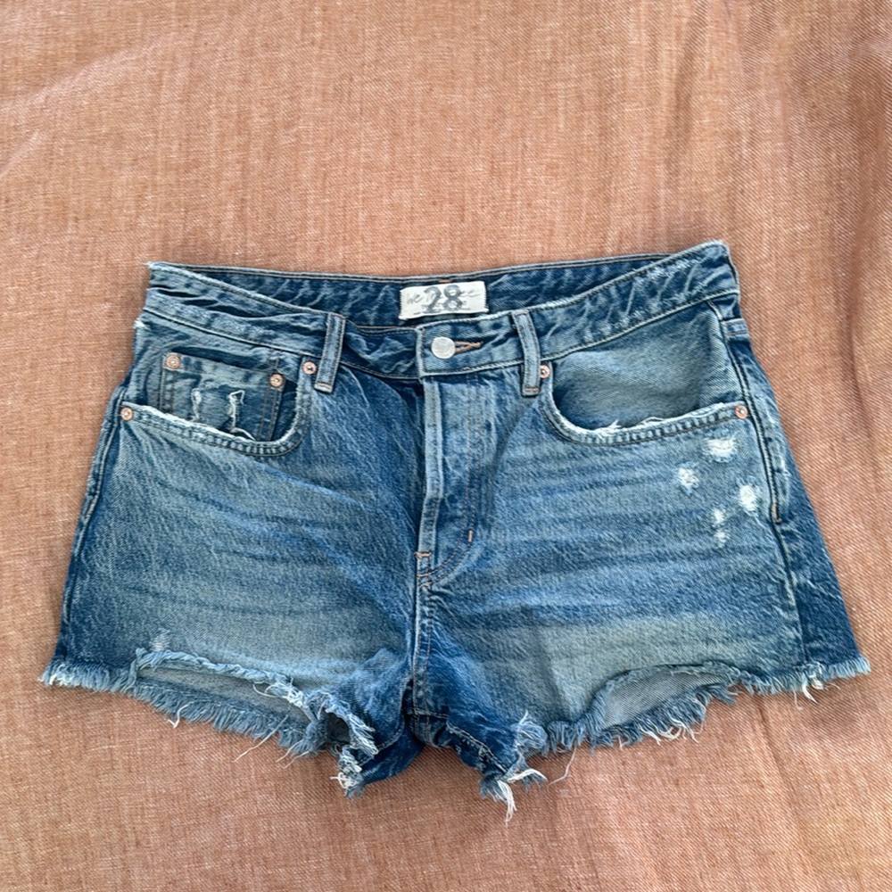 We The Free Shorts Size 28